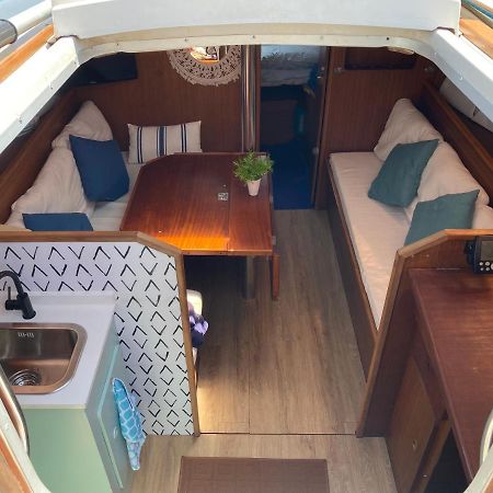 Acogedor Velero En El Forum Hotel Sant Adria de Besos Ngoại thất bức ảnh