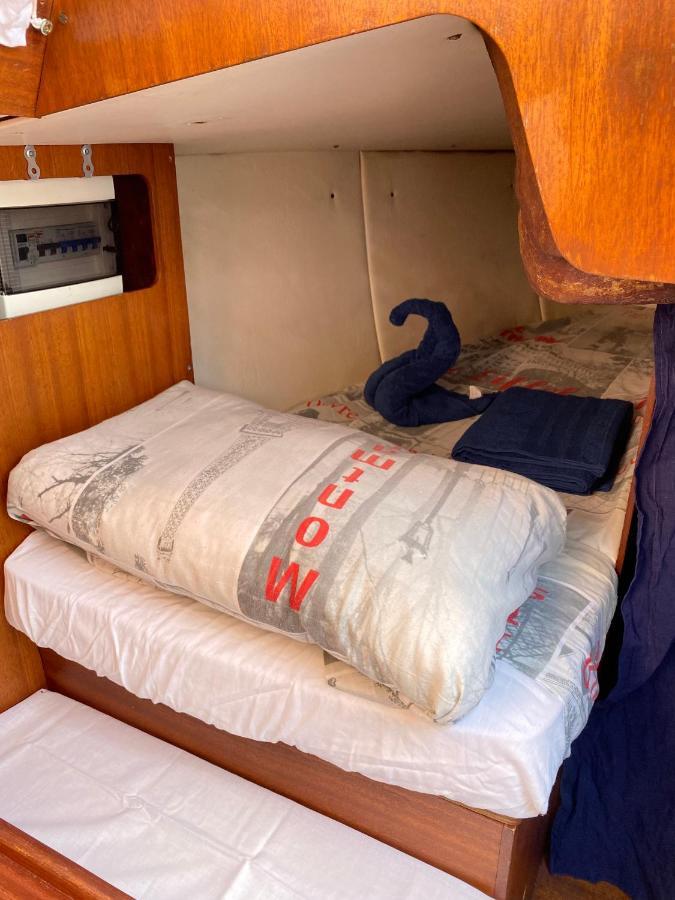 Acogedor Velero En El Forum Hotel Sant Adria de Besos Ngoại thất bức ảnh